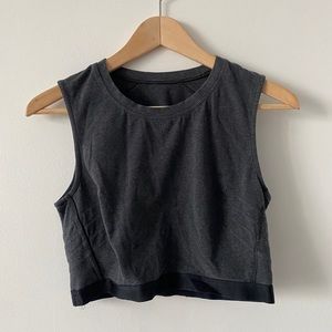 Lululemon Cropped Top - Size 6